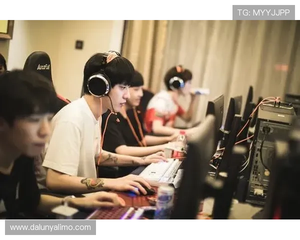 凯时电竞职业选手培养:从新手到专业选手的成长路径与训练技巧揭秘 凯时电竞职业选手培养:从新手到专业选手的成长路径与训练技巧揭秘